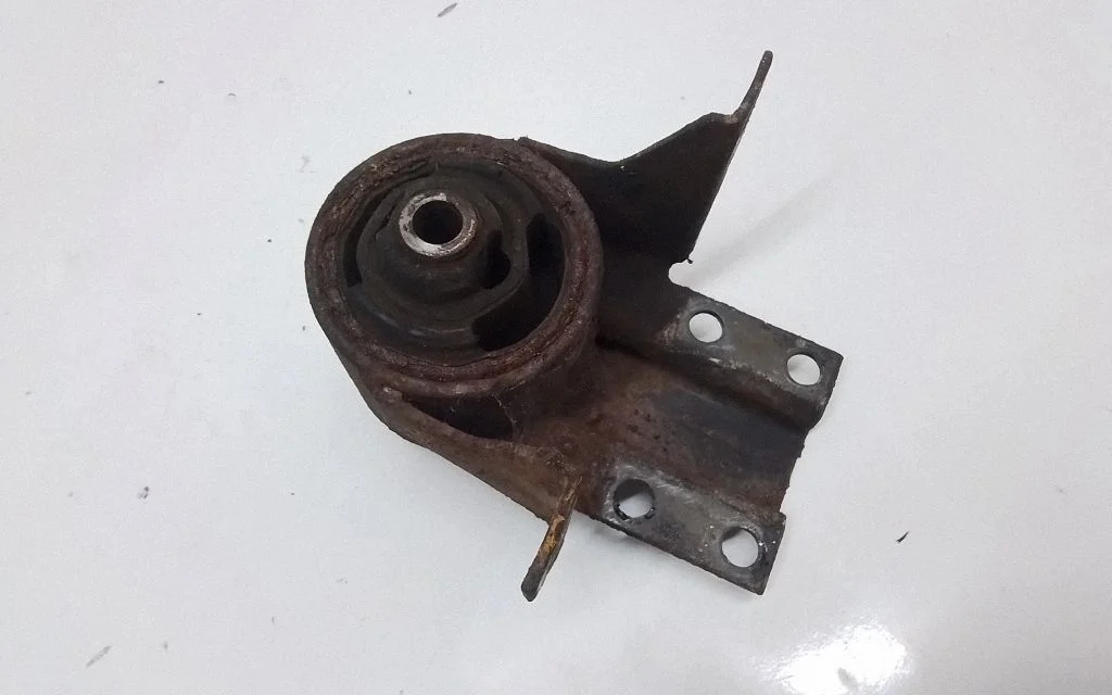 Muu tagavedrustuse varuosa – Rolls-Royce Silver Spur (1980-1998), tagumine