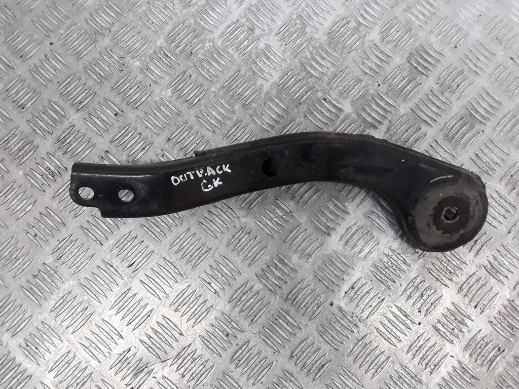 Muu tagavedrustuse varuosa – Subaru Outback (2009-2014)