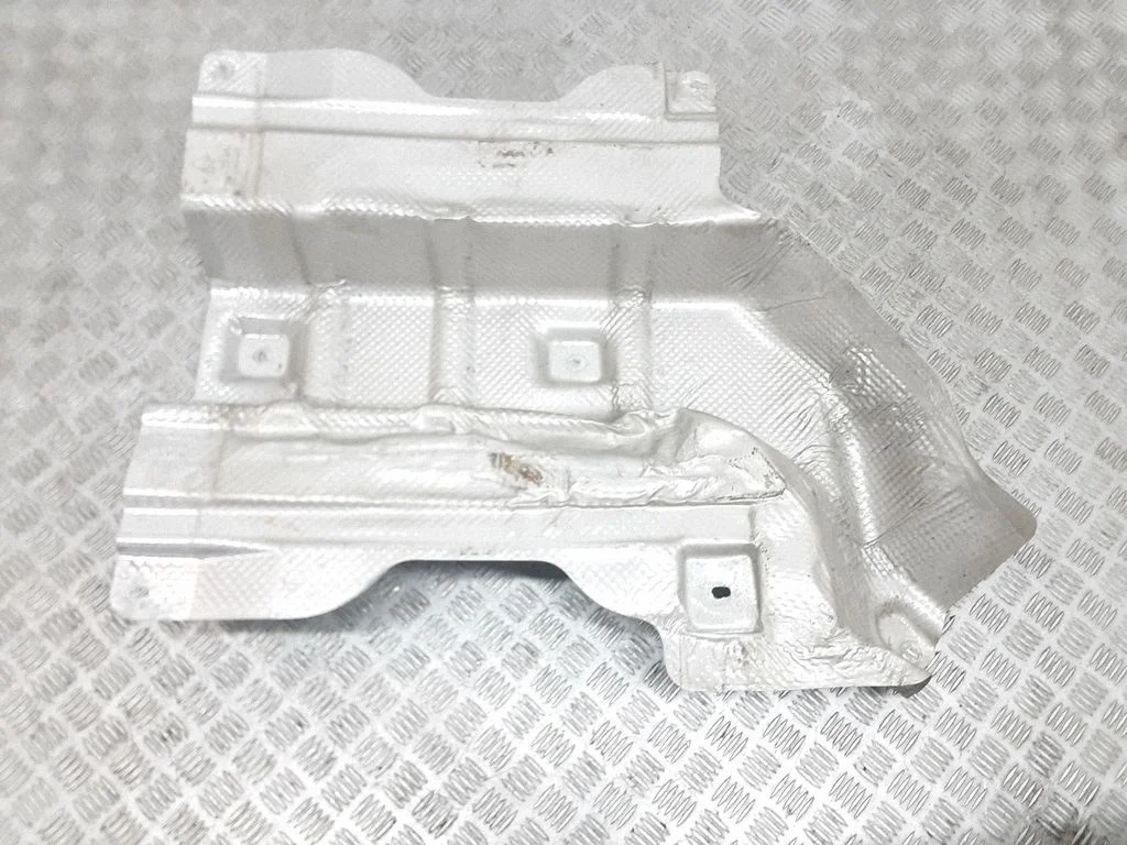 Exhaust heat shield – Chrysler Pacifica (2017-)