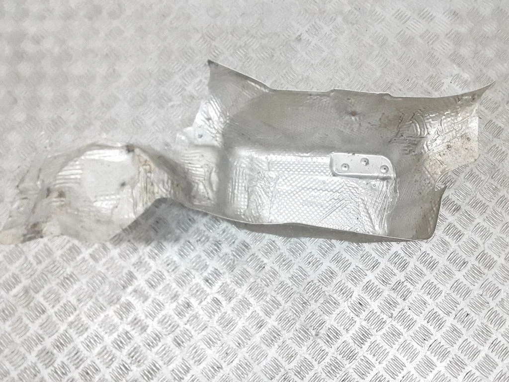 Exhaust heat shield – Chrysler Pacifica (2017-)