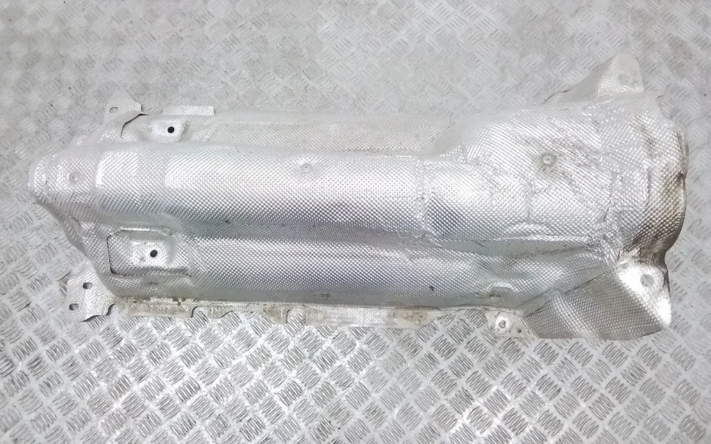 Väljalaske soojusisolatsioon (kuumakaitse) – Volvo S90, V90 (2016-)