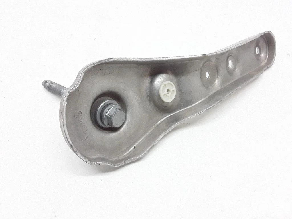 Muu tagavedrustuse varuosa – BMW 5-seeria G30 G31 G38 (2016-)