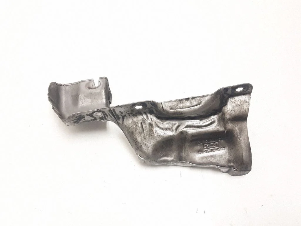 Exhaust heat shield – Volvo V60 (2011-2013)
