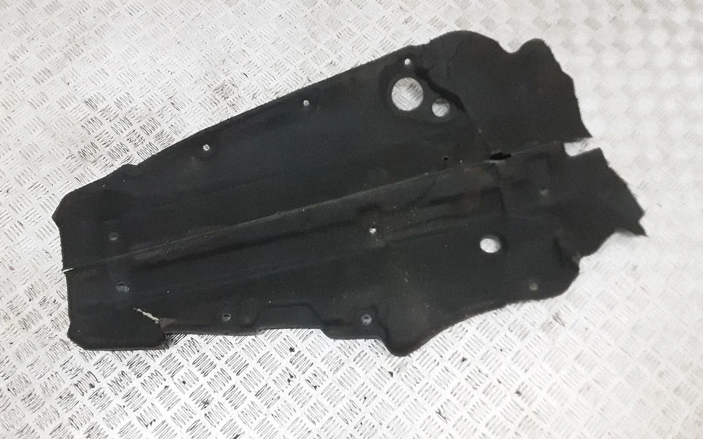 Exhaust heat shield A1666820700