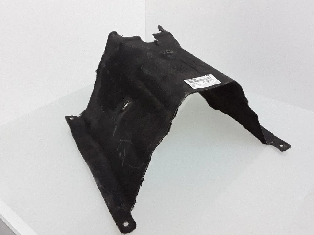 Exhaust heat shield