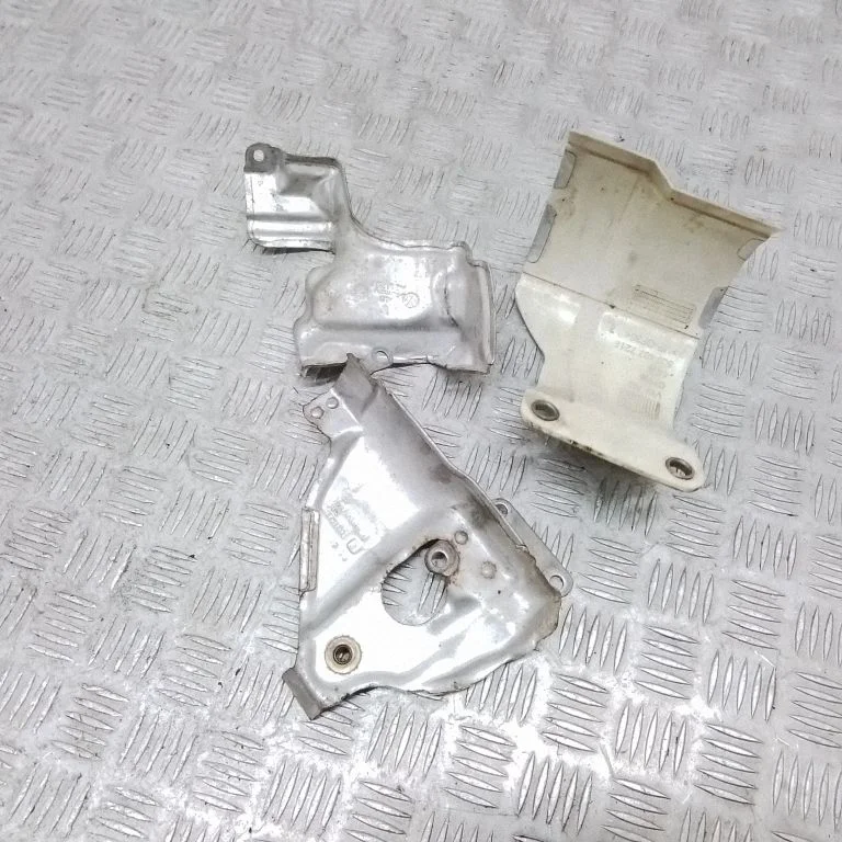 Dzinēja siltumizolācija (aizsargs pret karstumu) 5Q0407721F