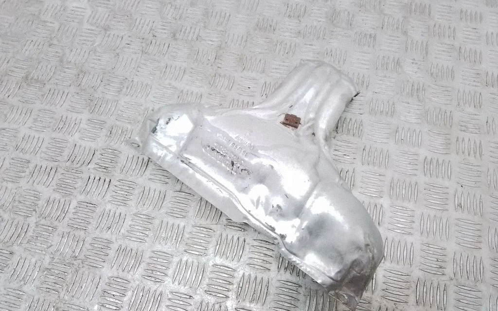 Dzinēja siltumizolācija (aizsargs pret karstumu) 31431804