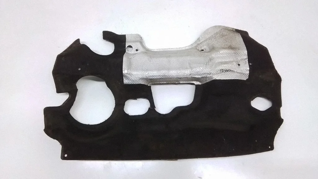 Heat shield in engine bay – front