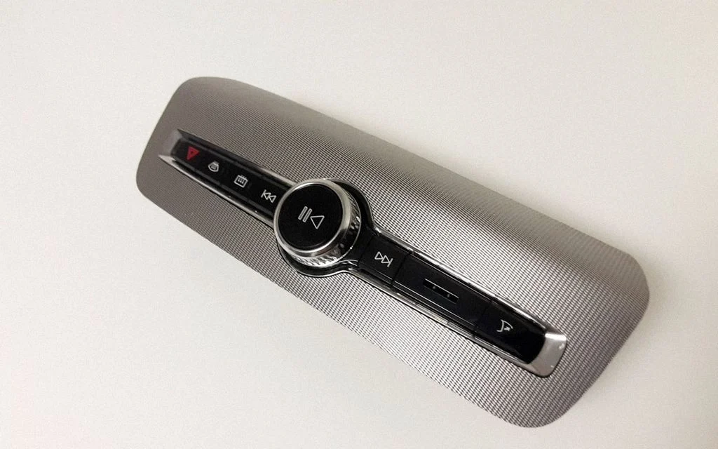 Head unit multimedia control – Volvo XC90 (2014-)