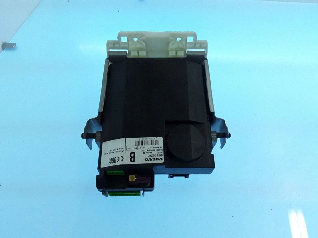 Phone control unit/module – Volvo V50 (2004-2007)