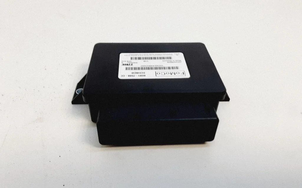 Hand brake control module – Volvo XC60 (2009-2013)