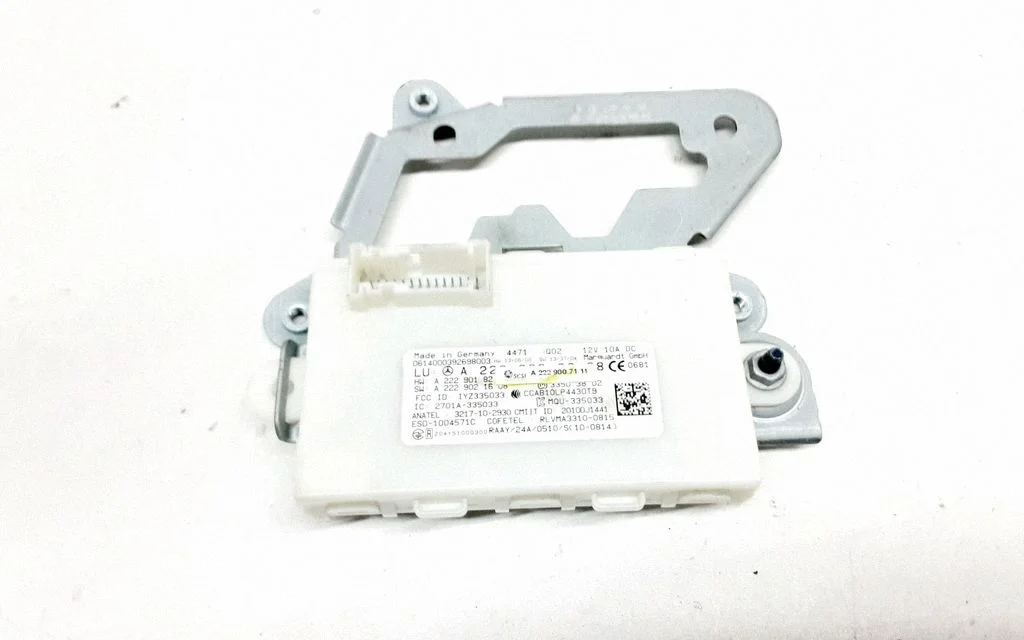 Võtmeta süsteemi KESSY (keyless) juhtplokk/moodul – Mercedes-Benz C-klass W205 (2014-2021)