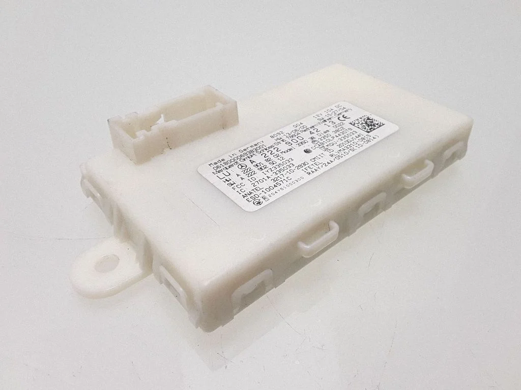 Keyless (KESSY) go control unit/module – Mercedes-Benz GLC-Class C253 (2016-)