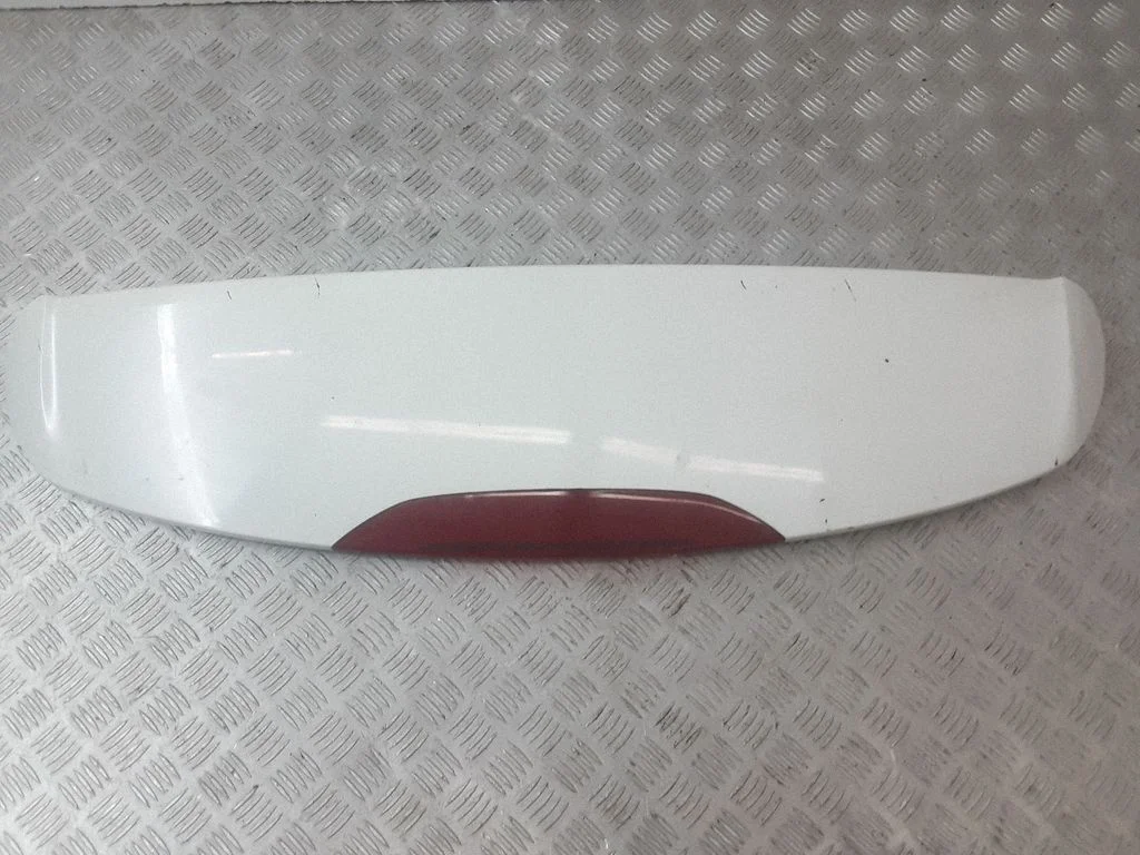 Tailgate/trunk spoiler – Volvo V60 (2011-2013)