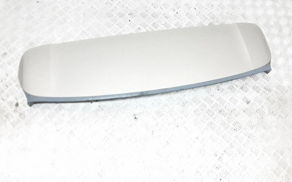 Tailgate/trunk spoiler 7157689