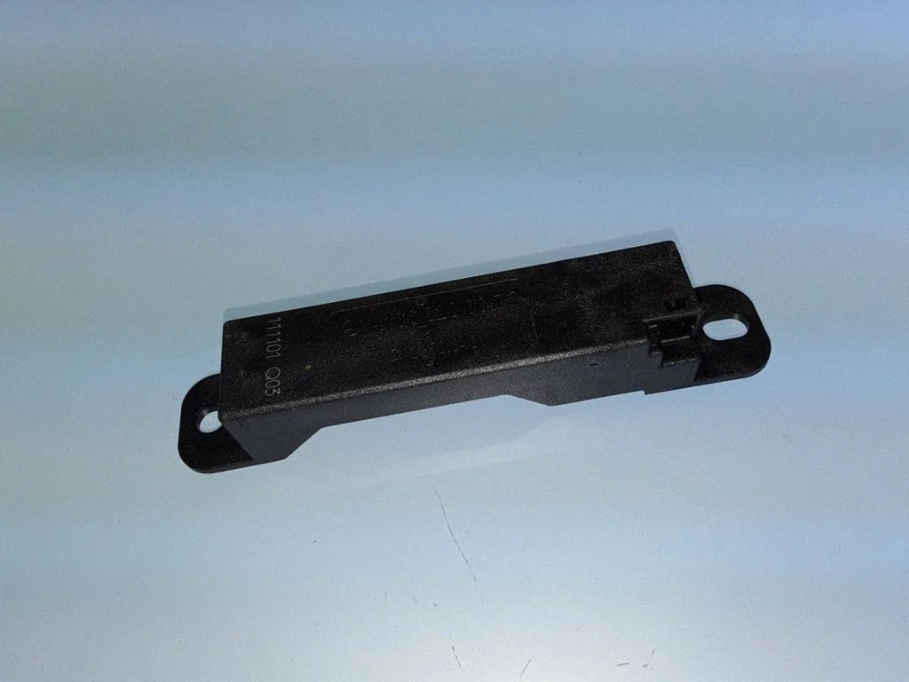 Keyless (KESSY) go control unit/module – Mercedes-Benz ML-Class W166 (2012-2017)