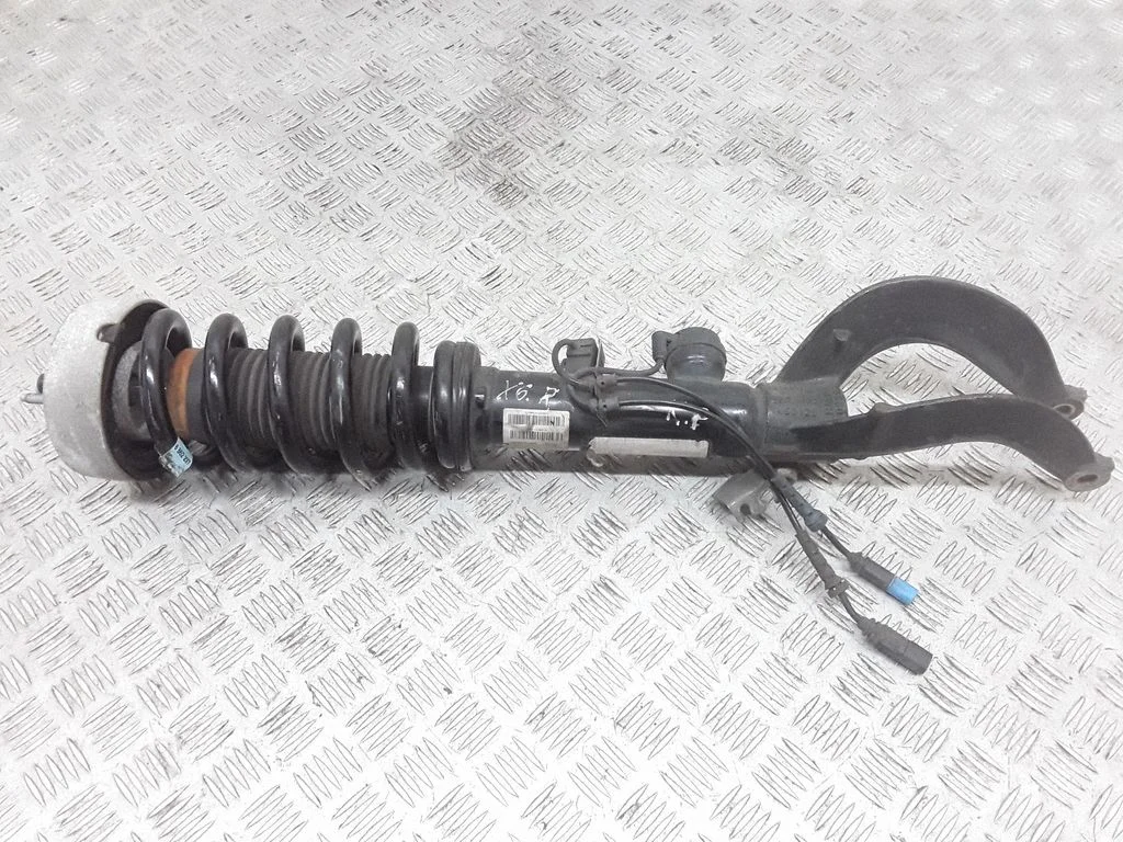 Eesmine amortisaator koos vedruga – BMW X5 F15 (2013-2017)