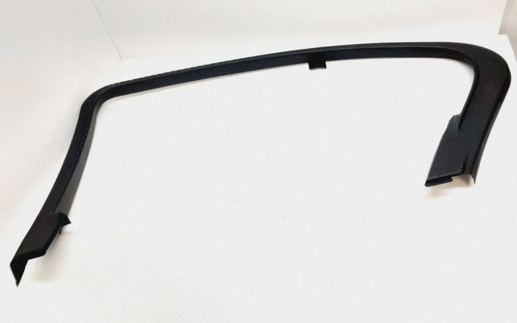 Rear door glass trim molding – BMW 5 Series F10 F11 (2009-2016)