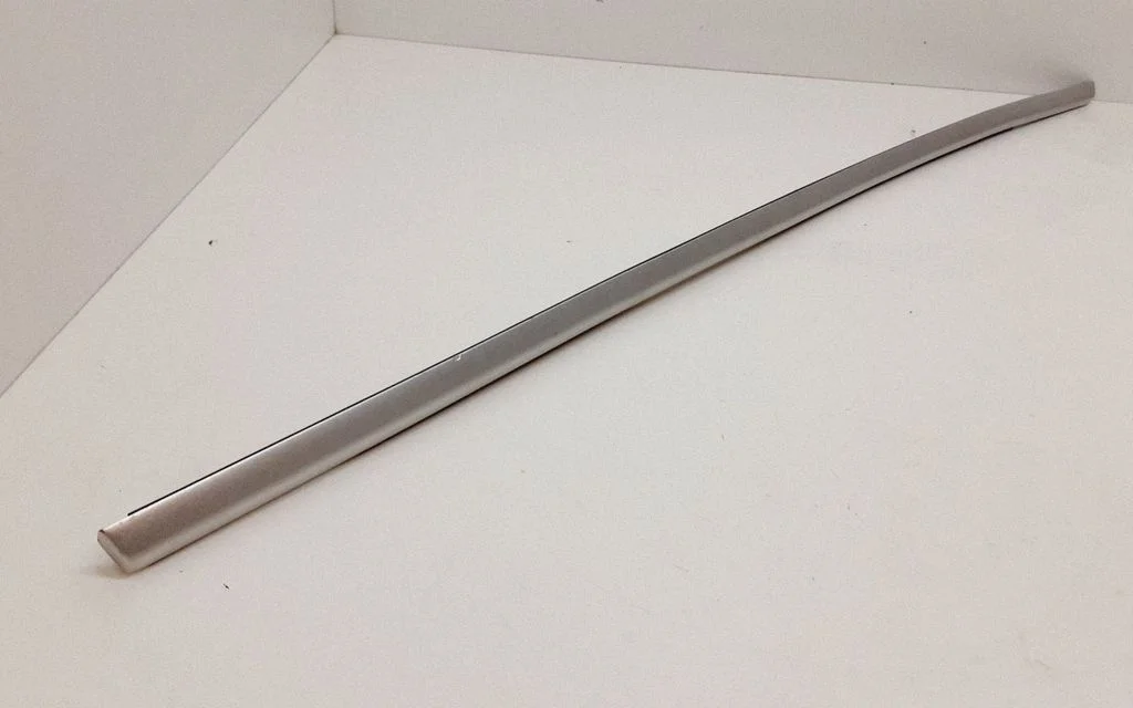 Rear door glass trim molding – Volvo XC60 (2009-2013)