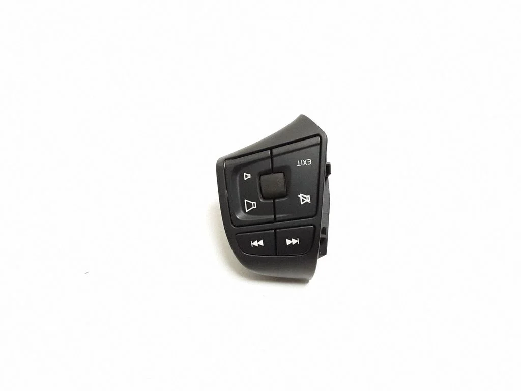 Steering wheel buttons/switches 31334462