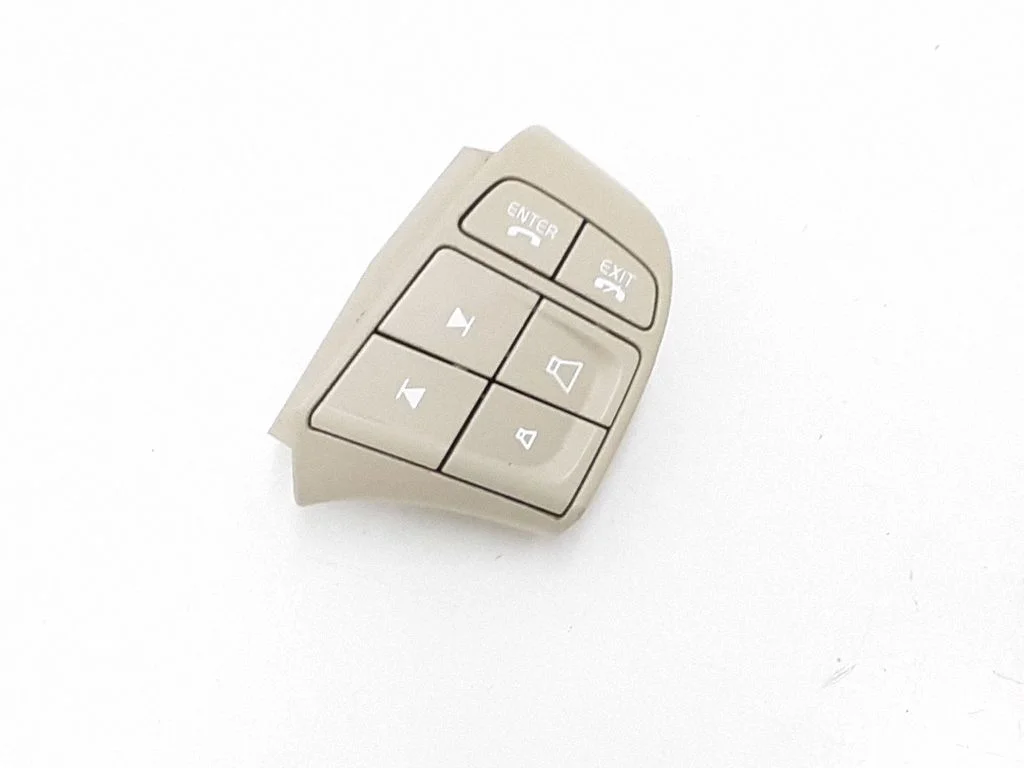 Steering wheel buttons/switches – Volvo S80 (2007-2013)