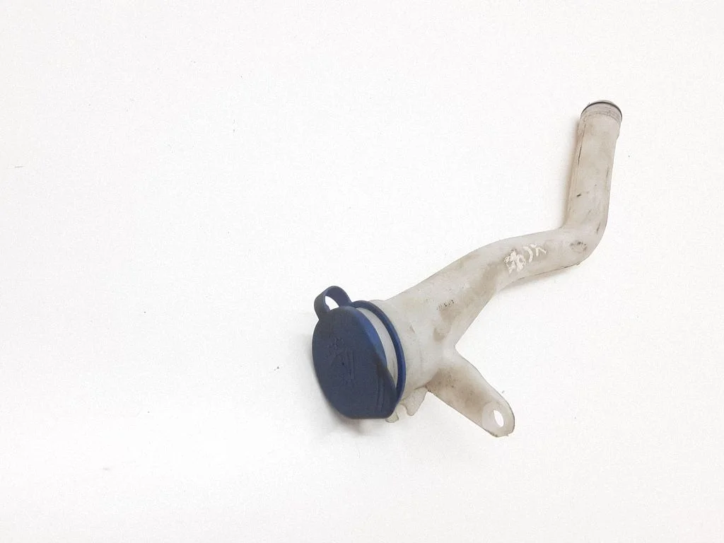 Window washer liquid tank fill tube – Volvo XC90 (2003-2006)