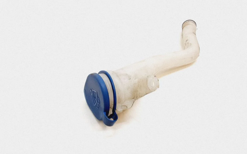 Window washer liquid tank fill tube – Volvo XC90 (2003-2006)