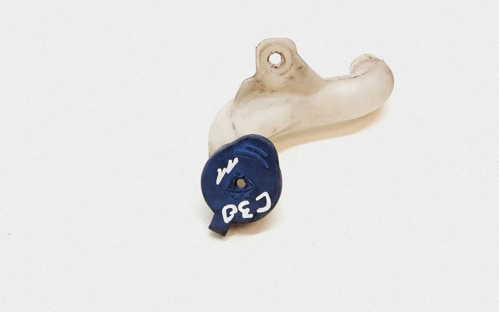 Window washer liquid tank fill tube – Volvo C30 (2010-2013)