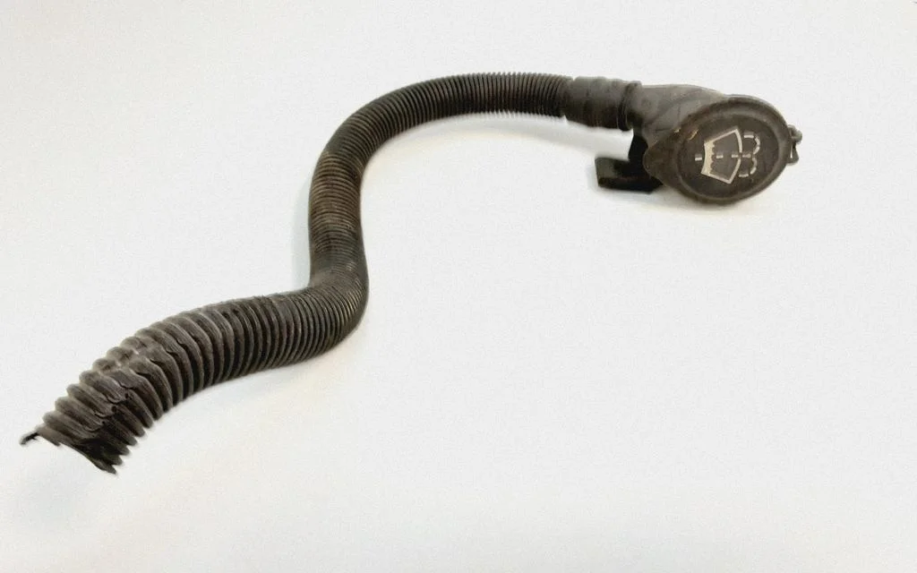 Window washer liquid tank fill tube – BMW 5 Series E60 E61 (2004-2010)