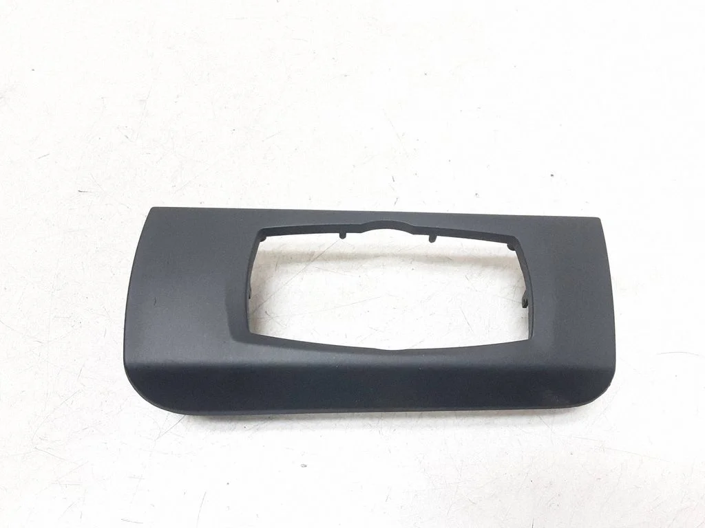 Panel trim 6961606