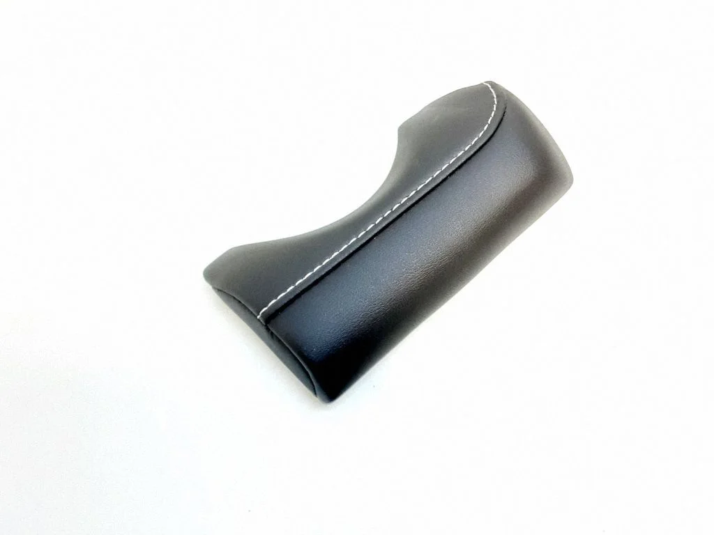 Panel trim – Toyota RAV 4 (XA40) (2012-2018)