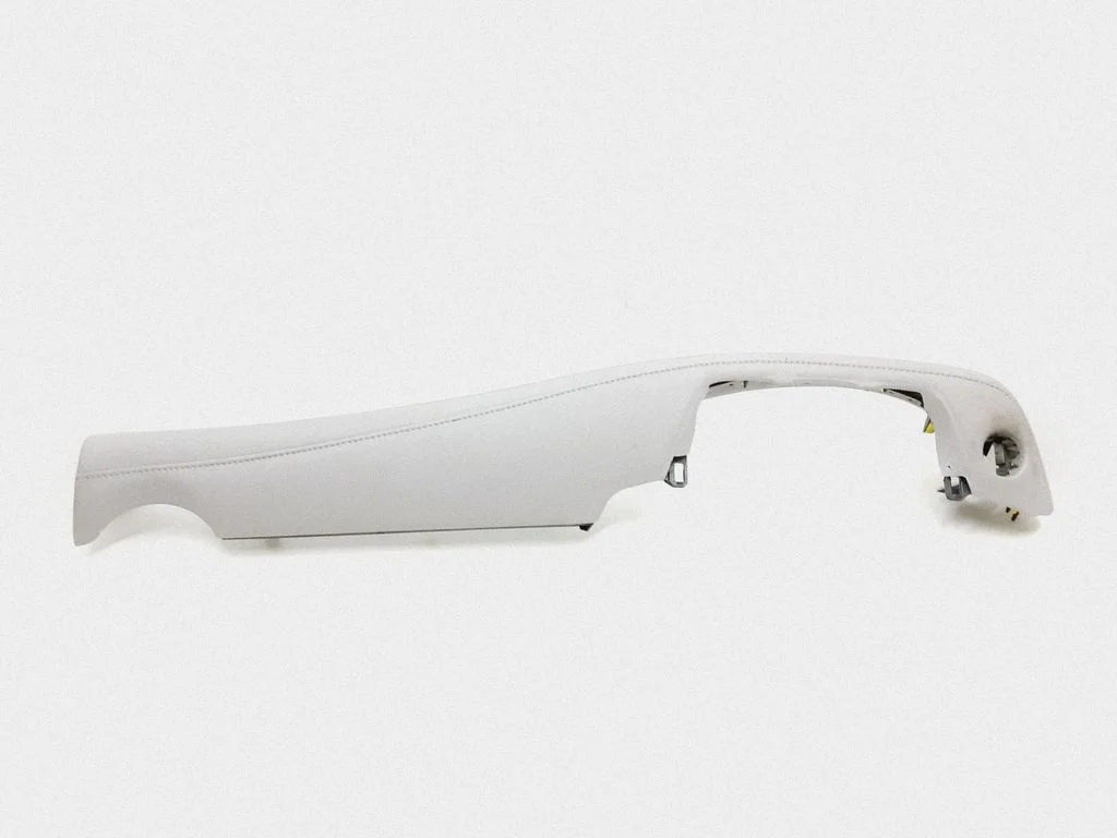 Panel trim – Toyota RAV 4 (XA40) (2012-2018)