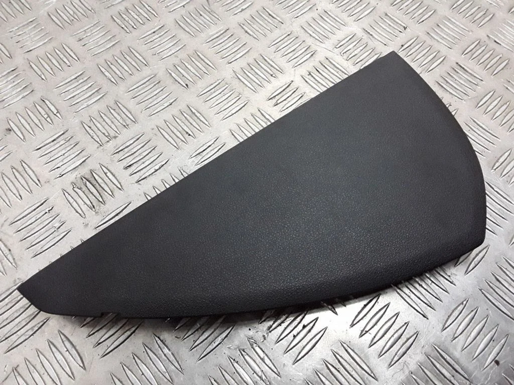 Armatuurlaua viimistlus – Audi Q5 SQ5 8R (2008-2017)