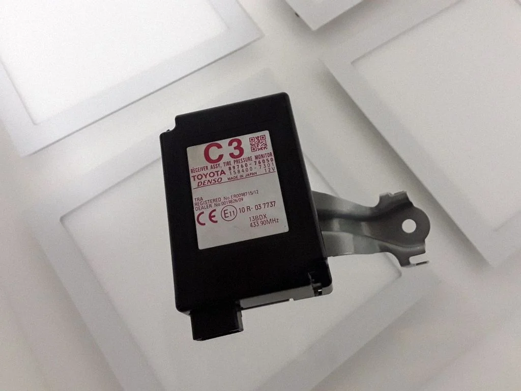 Tire pressure control unit