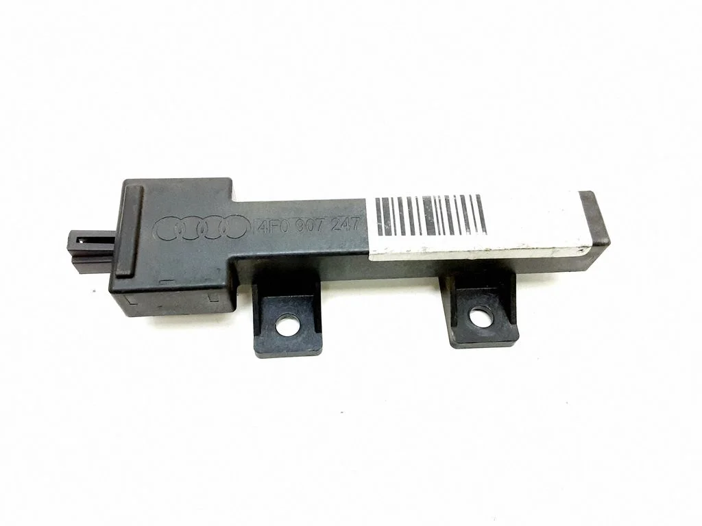 Antenna control unit – Audi A6 Allroad C6 (2006-2011)