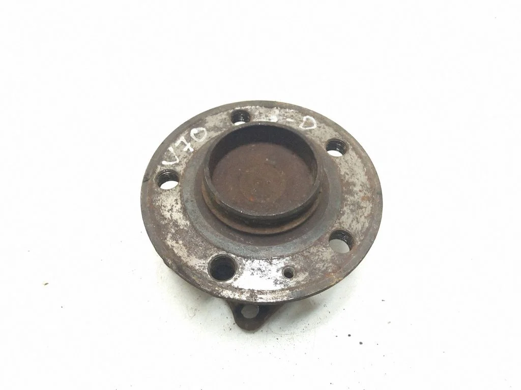 Tagaratta laager – Volvo V70 (2000-2004)