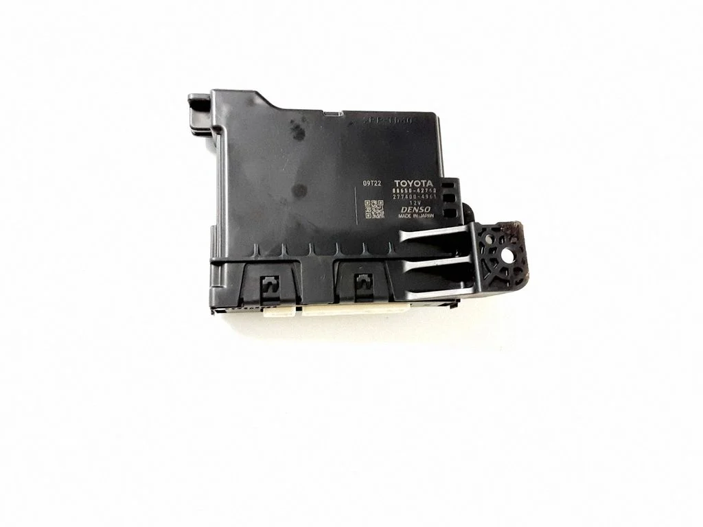 Antenna control unit – Toyota RAV 4 (XA40) (2012-2018)