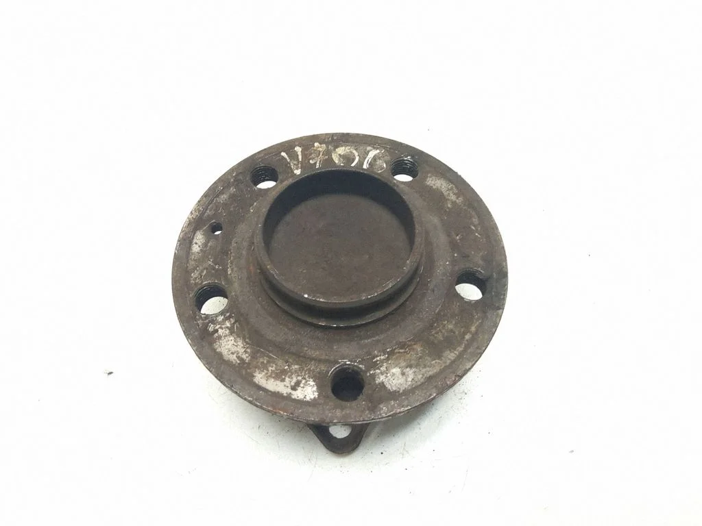 Tagaratta laager – Volvo V70 (2000-2004)