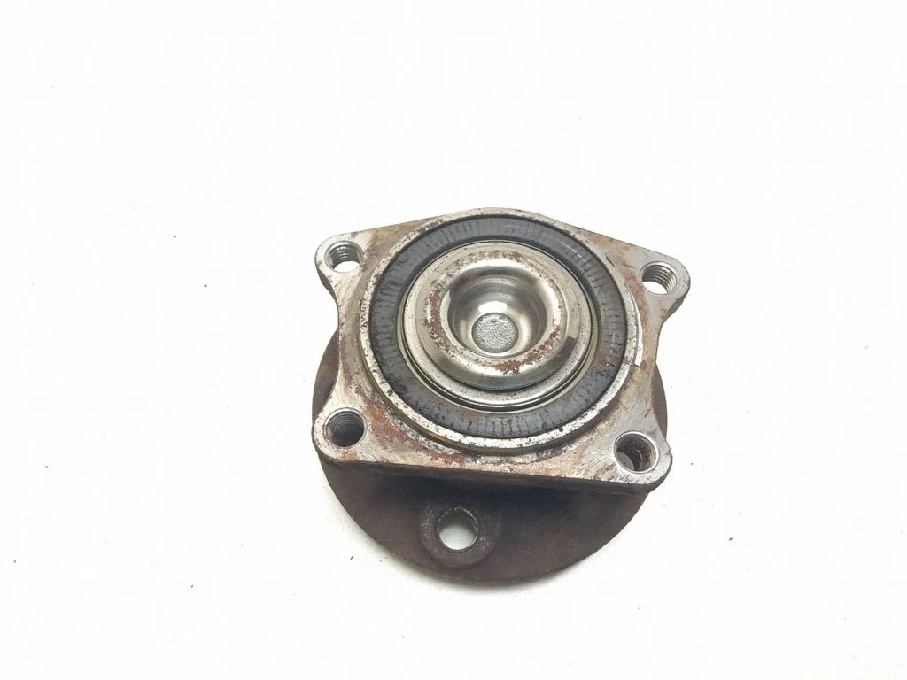 Tagaratta laager – Volvo V70 (2000-2004)