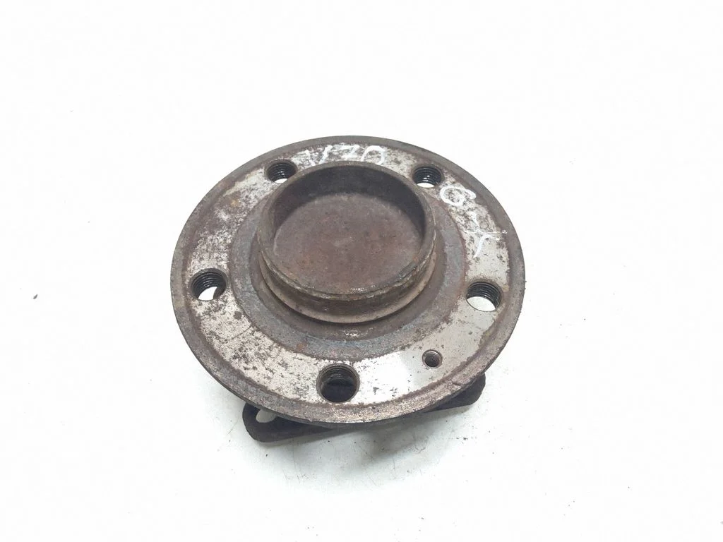 Tagaratta laager – Volvo V70 (2000-2004)