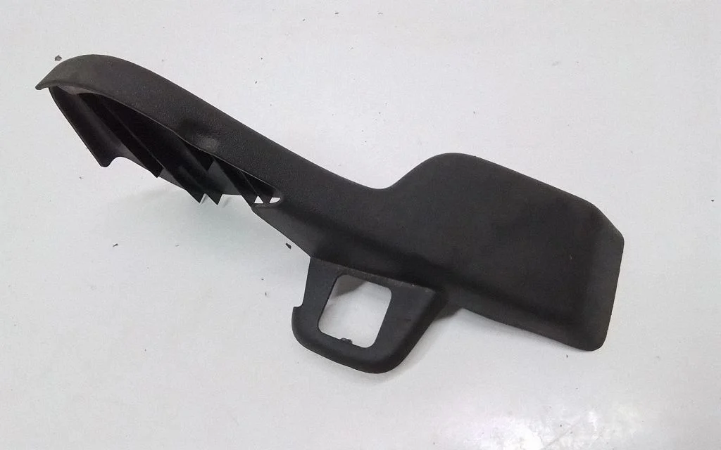 Seat trim – Nissan Navara D40 (2004-2015)