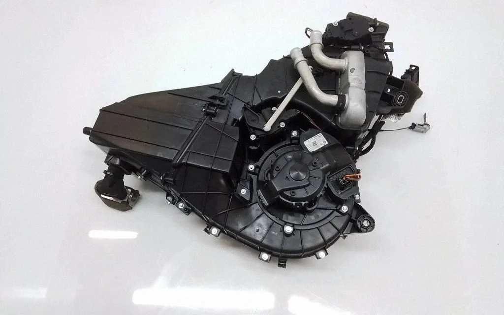 Obudowa nagrzewnicy – komplet – Porsche Cayenne (92A) (2010-2017)