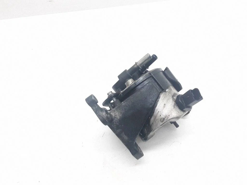 Fuel filter – Volvo V50 (2004-2007)