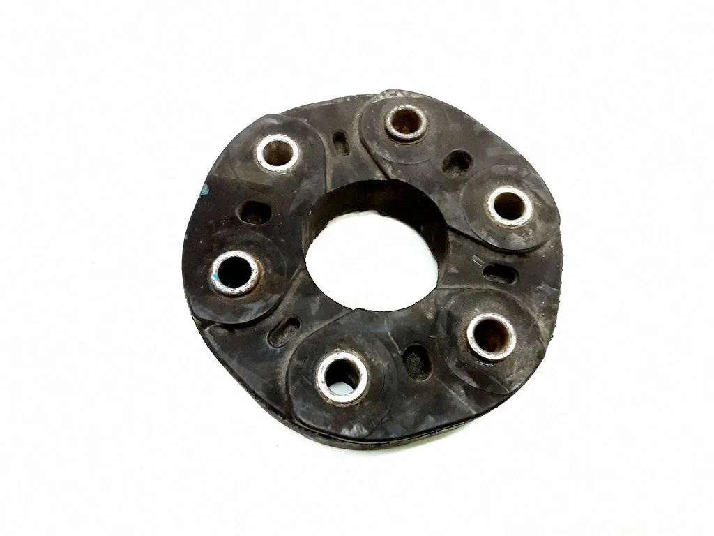Rear prop shaft donut coupling/joint – Mercedes-Benz E-Class W211 (2002-2009)