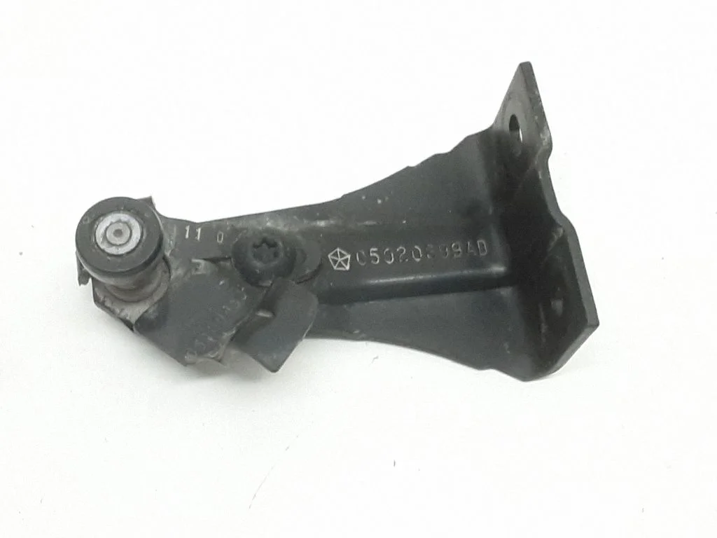 Sliding door upper roller guide/hinge – Chrysler Town & Country V (2008-2016)