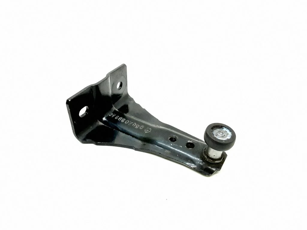 Sliding door upper roller guide/hinge 05020899AG