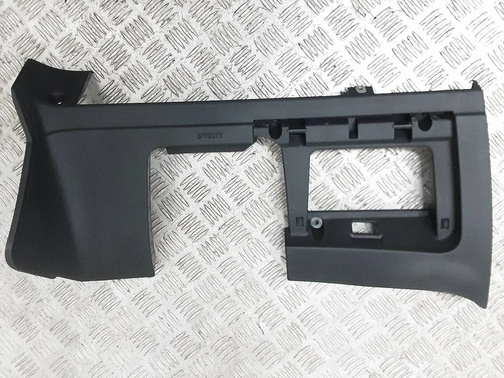 Dashboard lower bottom trim panel – Volkswagen e-Golf (2014-)