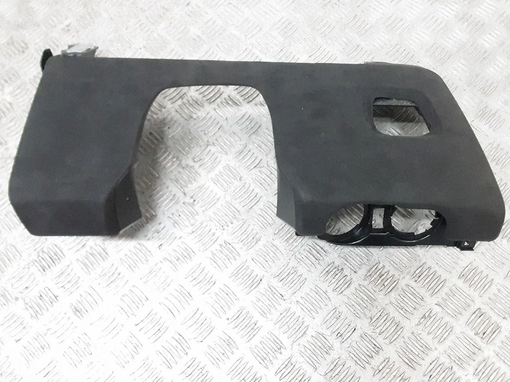 Dashboard lower bottom trim panel – Porsche 911 991 (2011-2019)