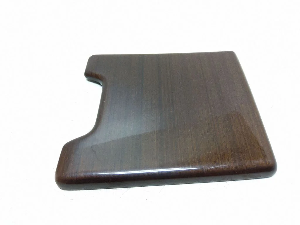 Ashtray trim (rear) – Volvo XC90 (2007-2014)
