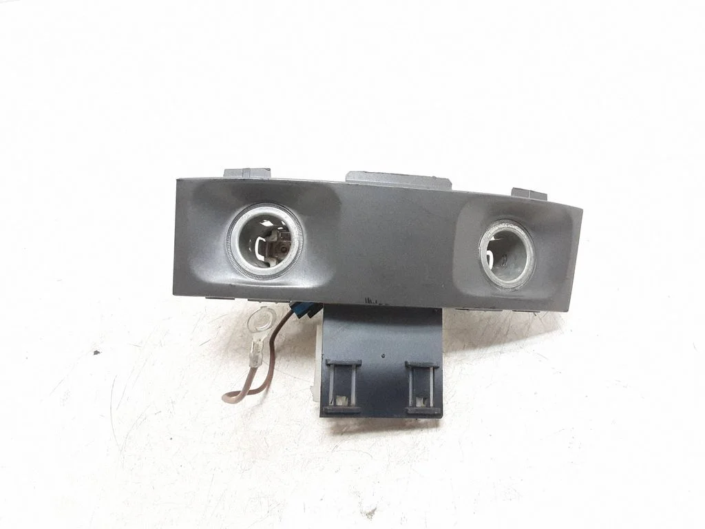 Cigarette lighter rear – BMW 7 Series E65 E66 (2001-2008)
